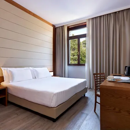 Occidental Aurelia Hotel 4*