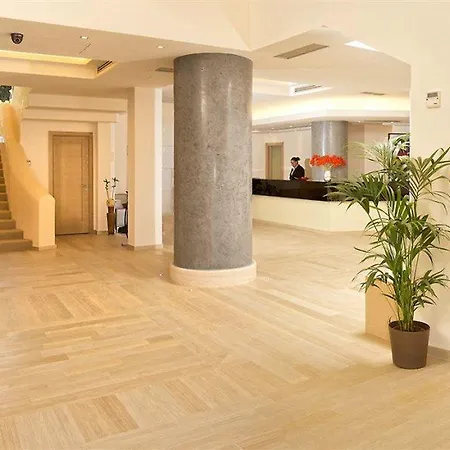 Hotel Occidental Aurelia