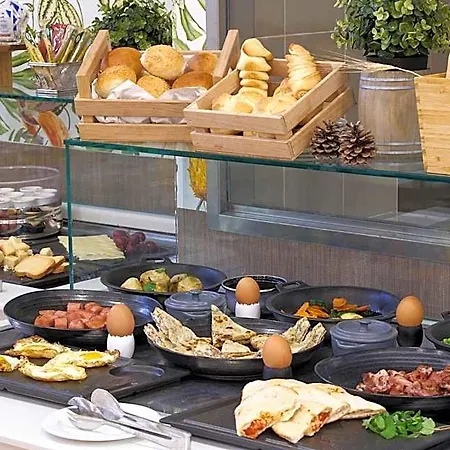 Occidental Aurelia Hotel