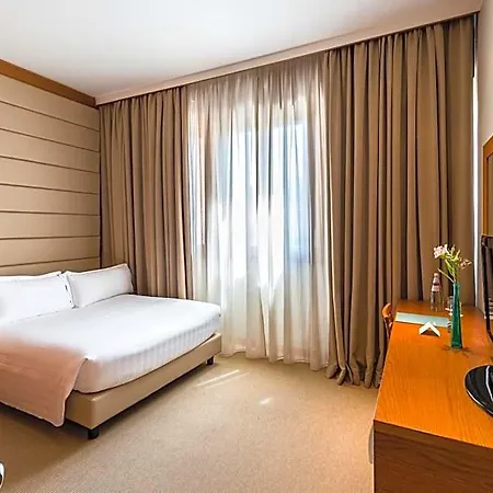 Hotel Occidental Aurelia