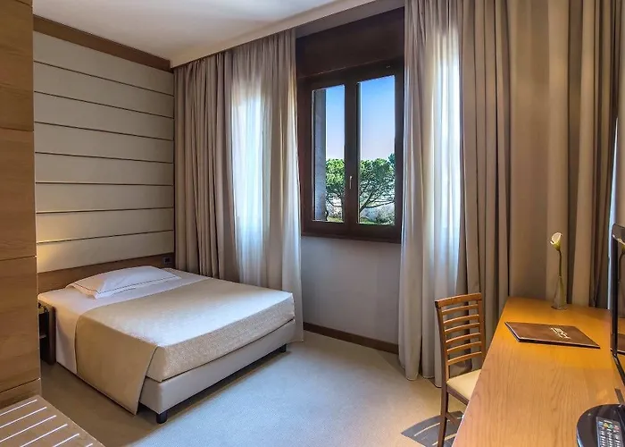 Hotel Occidental Aurelia