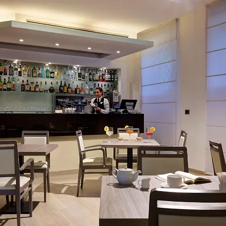 Ξενοδοχείο Occidental Aurelia 4*