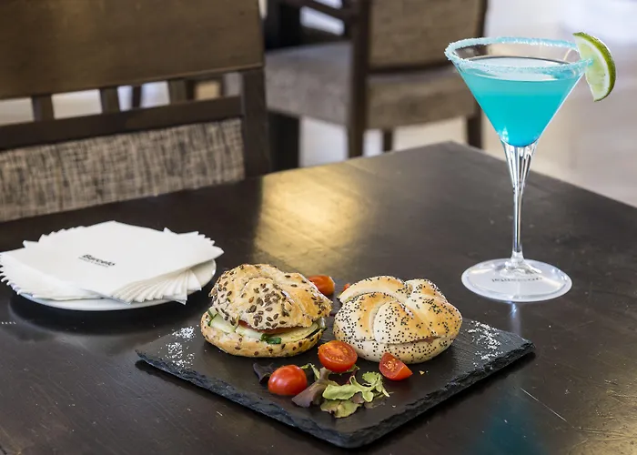 Occidental Aurelia Hotel 4*