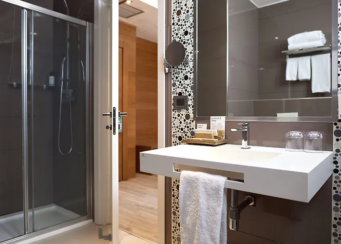 Occidental Aurelia Hotel 4*