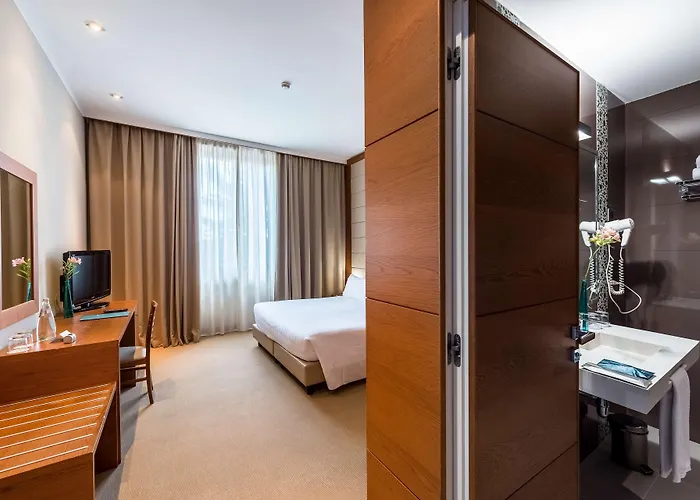 Occidental Aurelia 4*